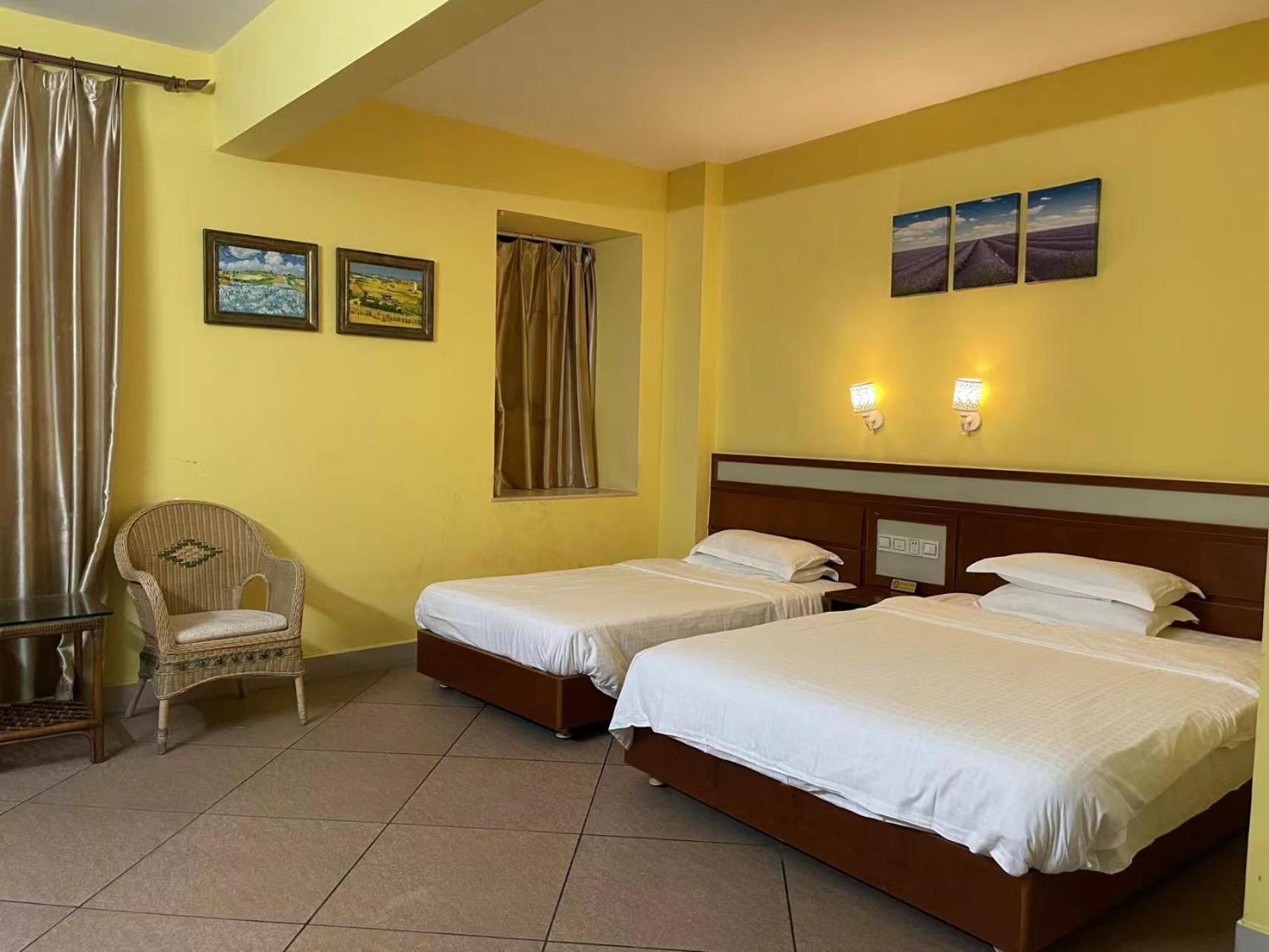 Sanya Tropical Coast Hotel Buitenkant foto