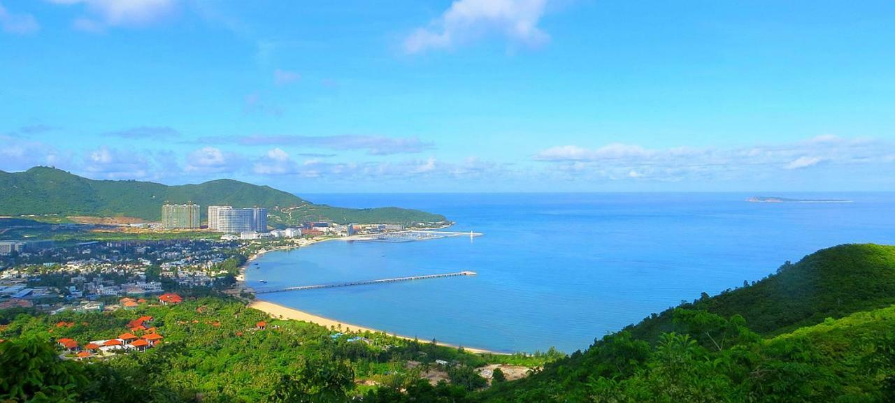 Sanya Tropical Coast Hotel Buitenkant foto