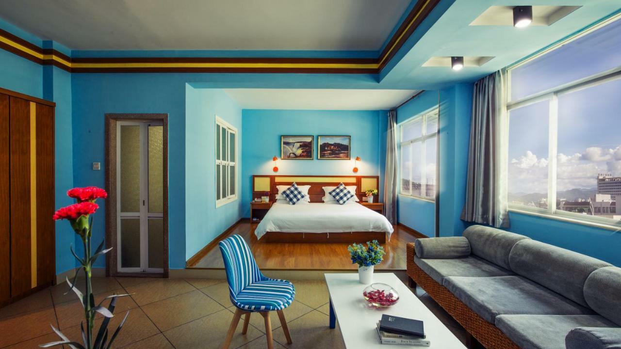 Sanya Tropical Coast Hotel Buitenkant foto