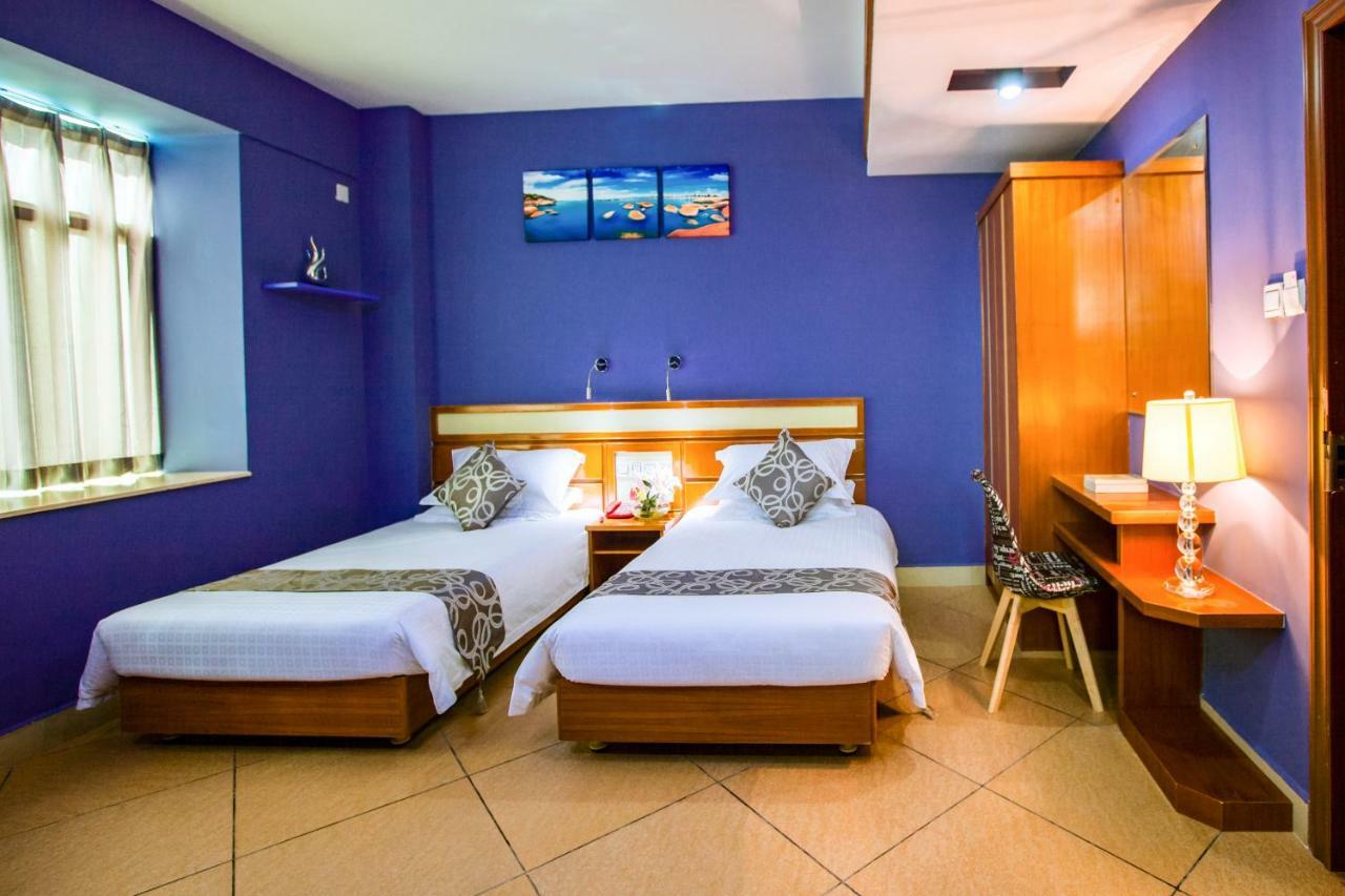 Sanya Tropical Coast Hotel Buitenkant foto